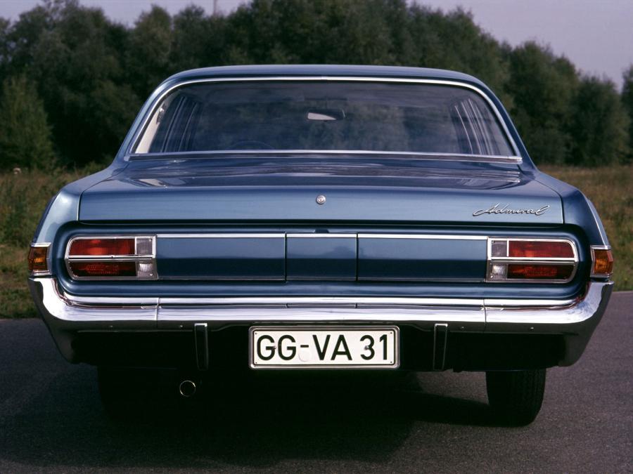  Opel Admiral 1964 года  (фото 12 из 20)